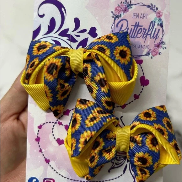 Beautiful bows, we make every design you could imagine ❤️💕💖 - Picture 3 of 6